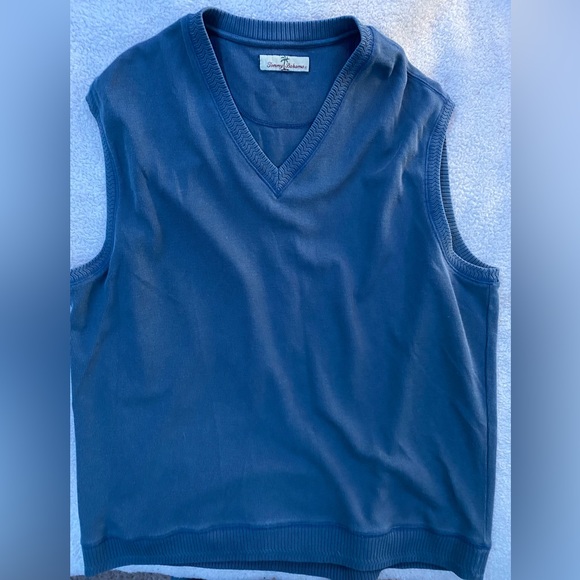really nice lightly used tommy bahama vest